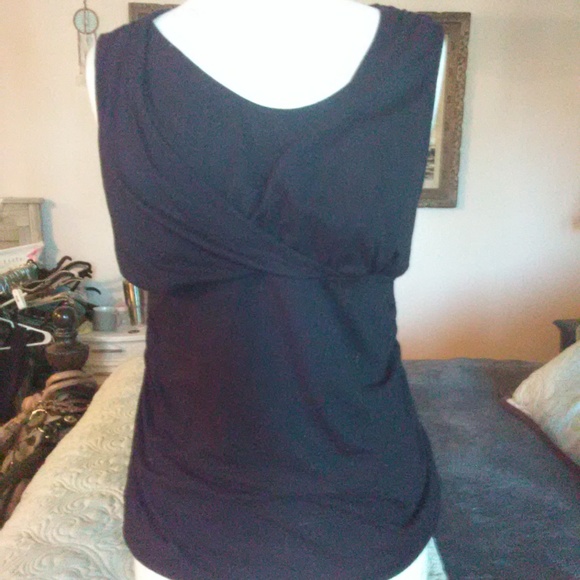 Liz Lange Tops - Black Nursing Tank Liz Lange Tops - Black Nursing Tank